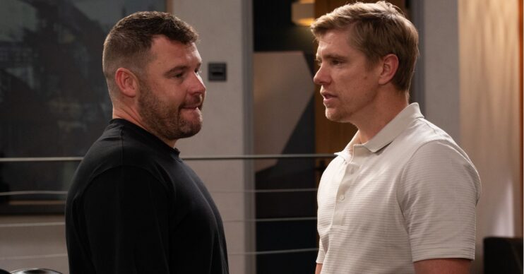 Aaron and Robert in Emmerdale (Credit: ITV)